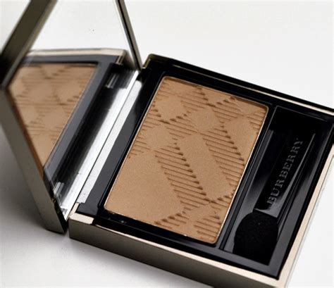 Burberry Almond (06) Eyeshadow Review, Photos, Swatches